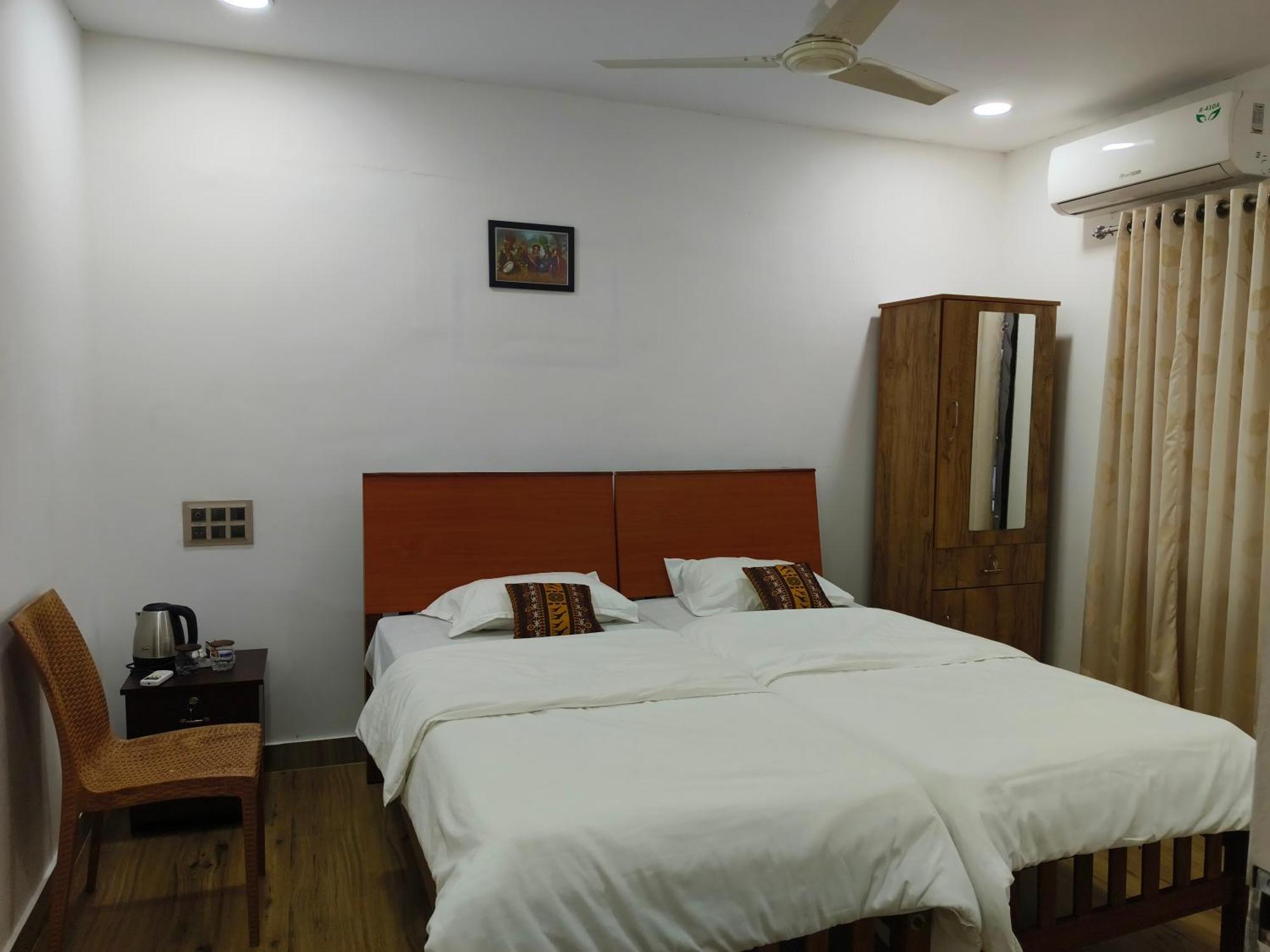 Tess Holistay Fort Kochi Habitación foto